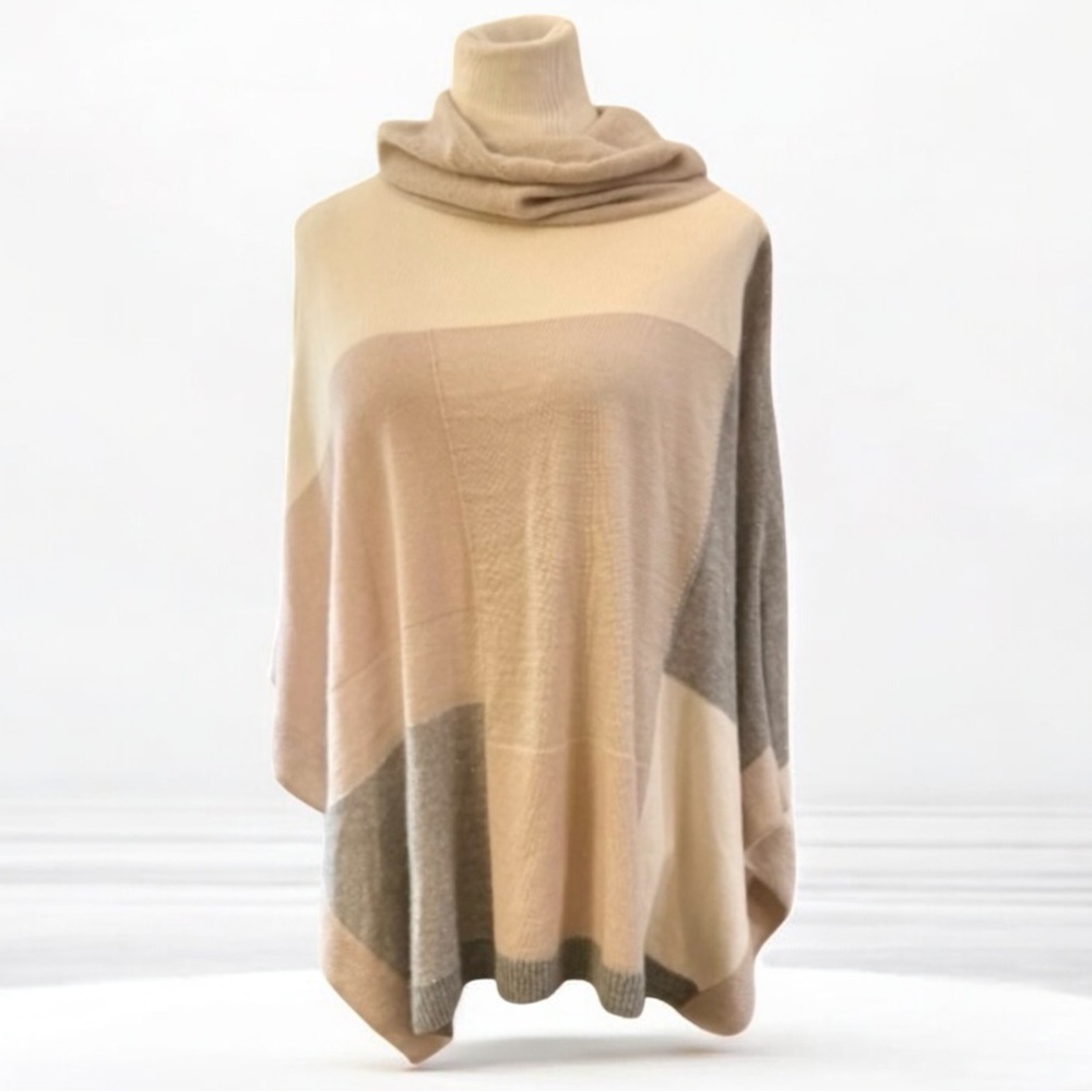 St. John Cashmere Mohair Blend Turtleneck Colorblock Sweater Poncho Size M/L